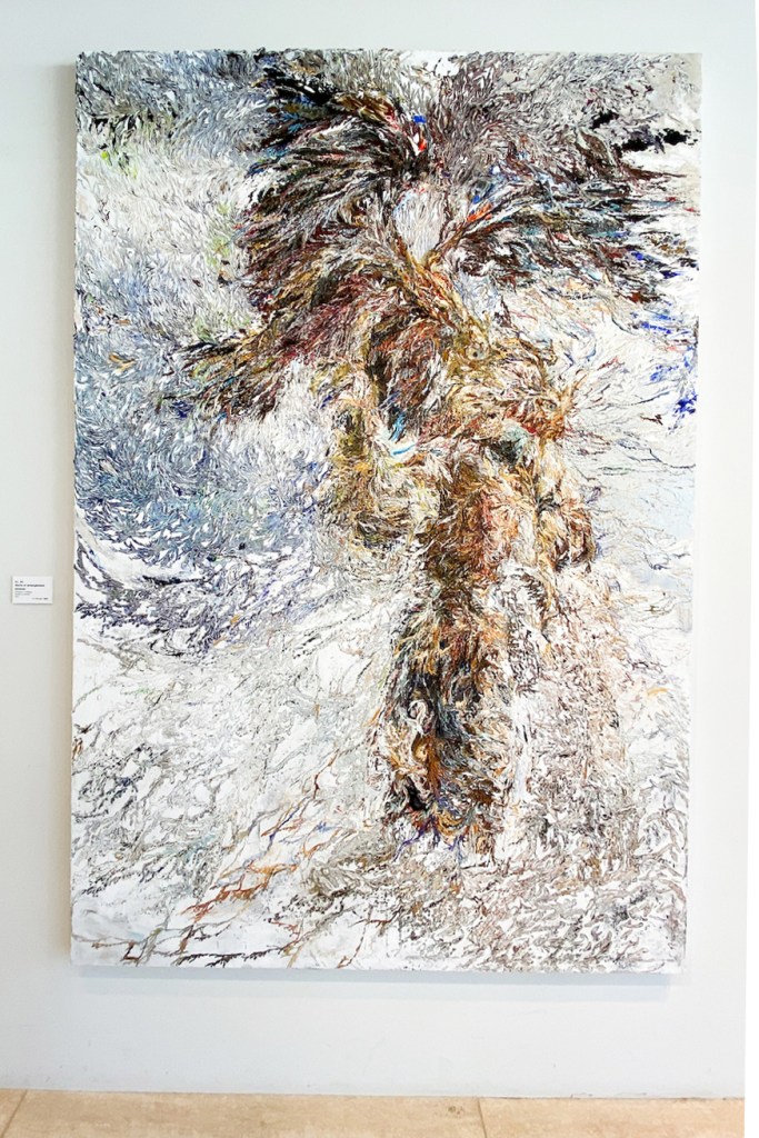 ≪world of entanglement birdman≫ /高山夏希 (2021) 「HUMANITY展」（Rikka Gallery) 筆者撮影